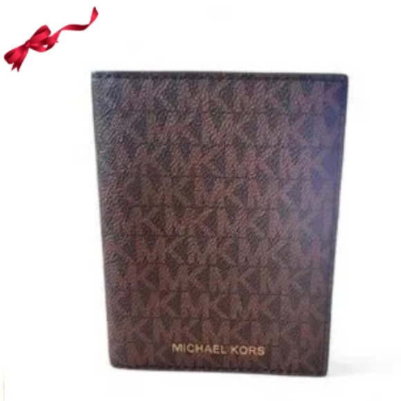 NWOT- Michael Kors Signature Passport Wallet - Picture 1 of 5